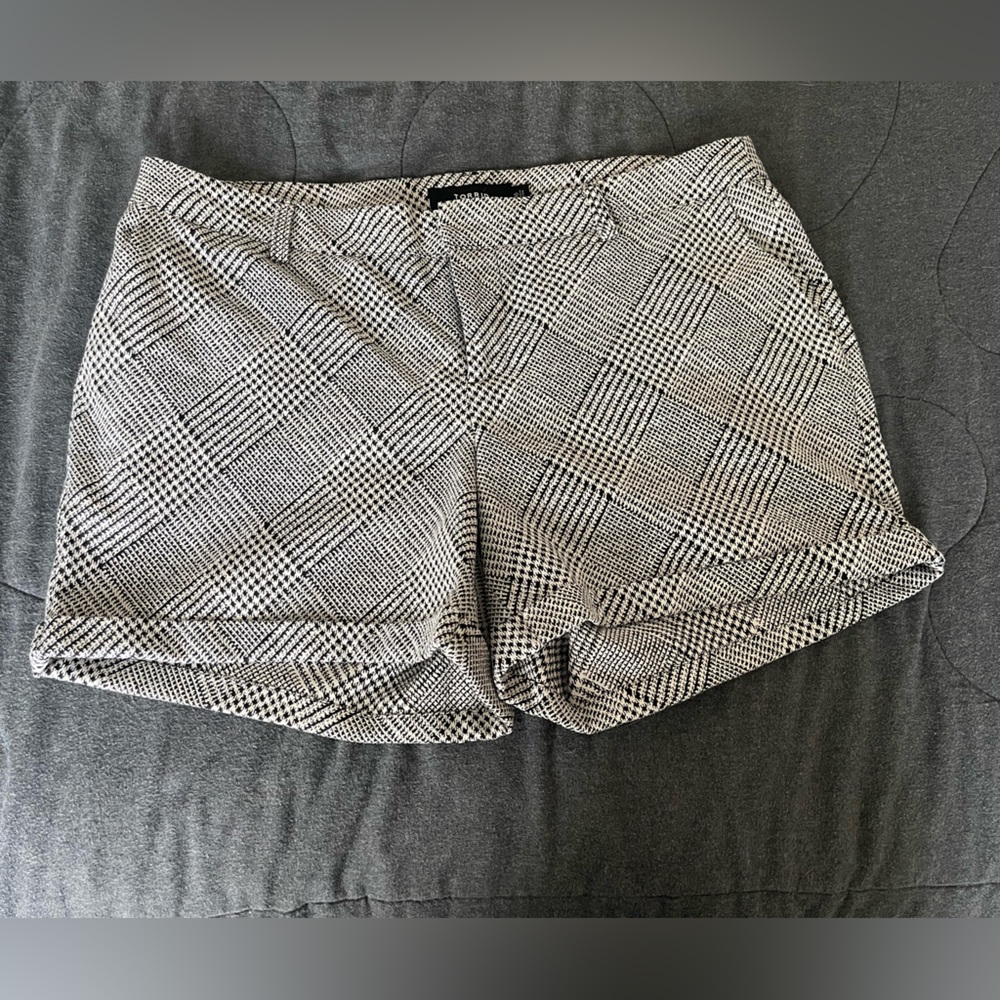 Torrid Black and White Patterned Dress shorts